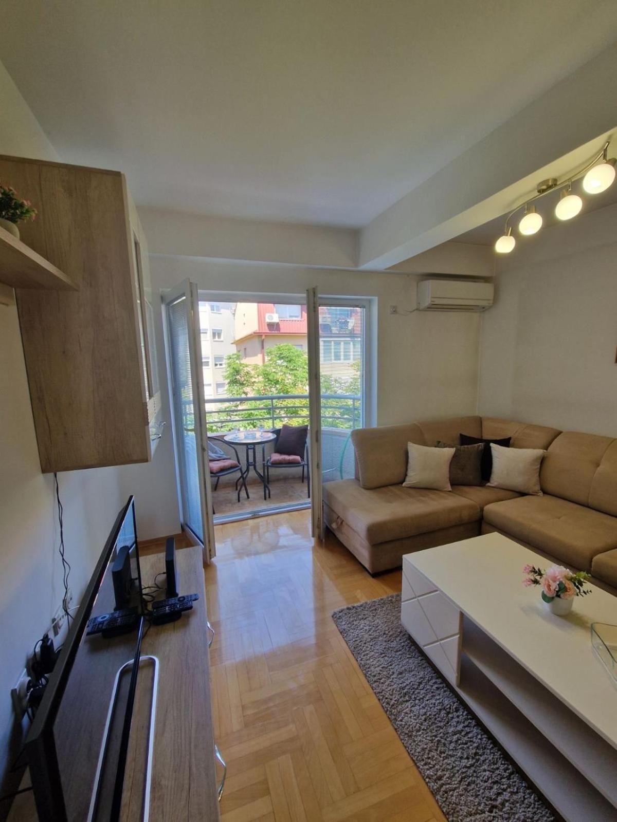 Kamche Lux Apartment Skopje Ngoại thất bức ảnh