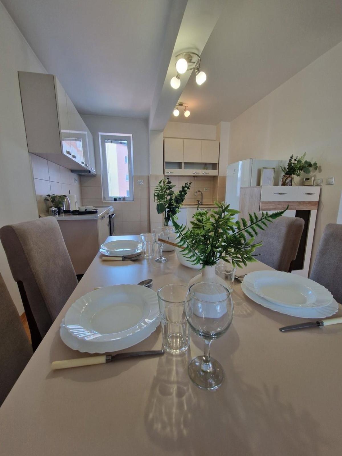 Kamche Lux Apartment Skopje Ngoại thất bức ảnh