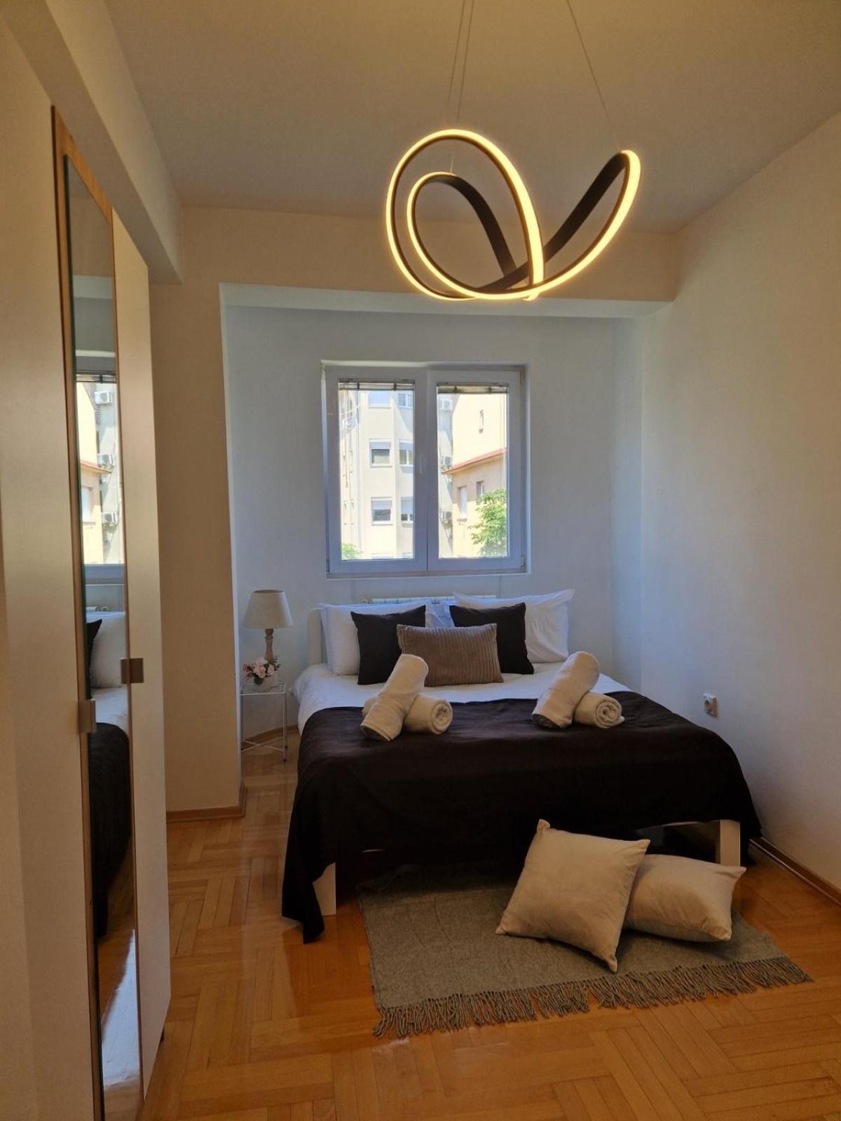Kamche Lux Apartment Skopje Ngoại thất bức ảnh